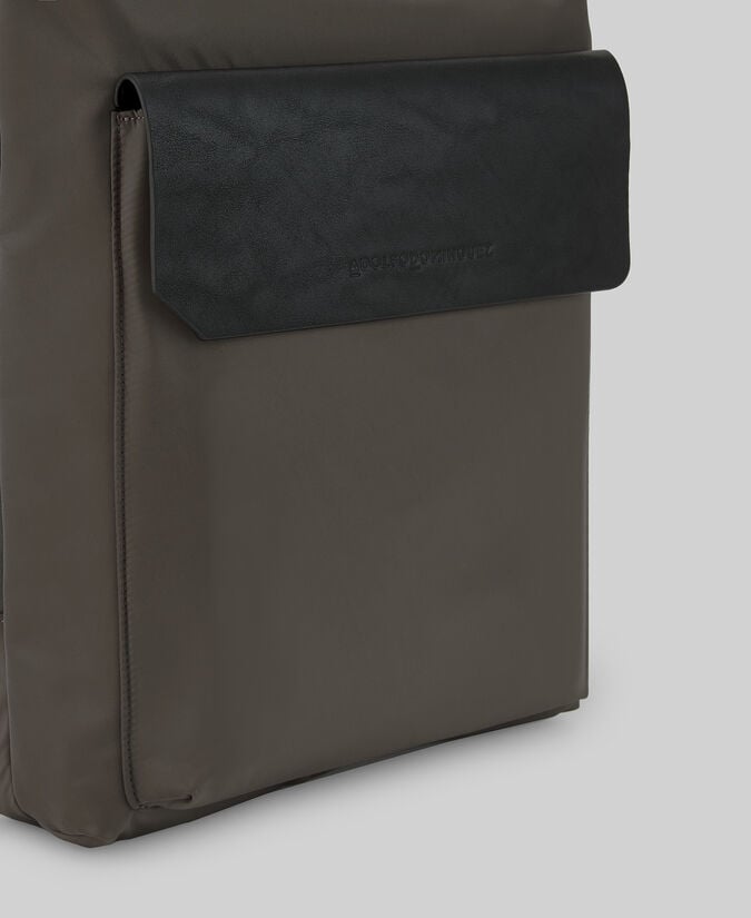 Adolfo dominguez Mochila bicolor solapa hombre Ofertas especiales