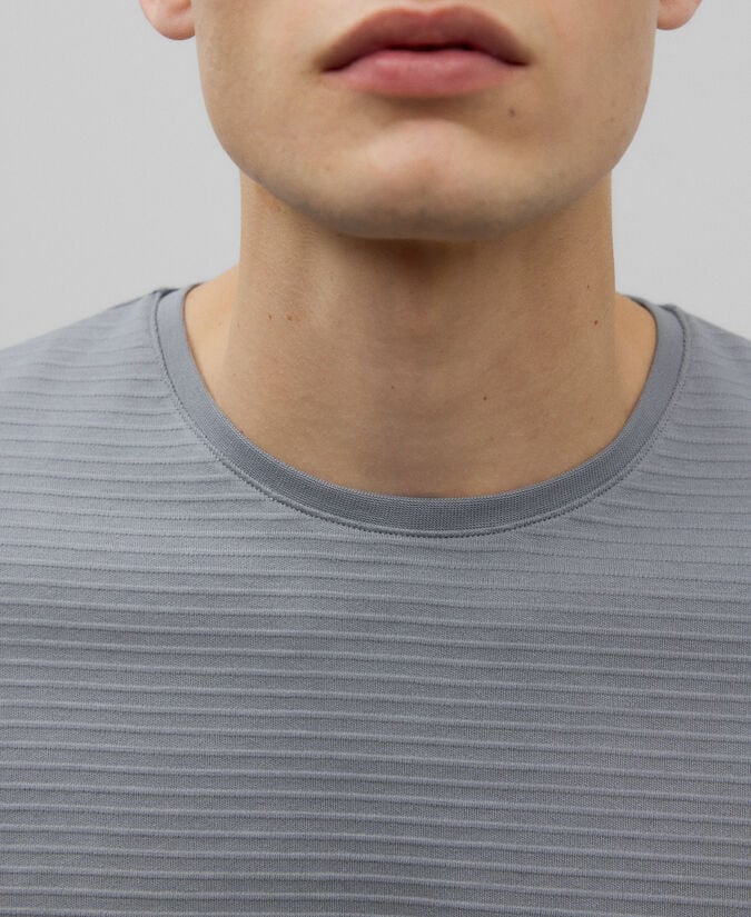 Adolfo dominguez Camiseta rayas en relieve gris hombre Envío gratis