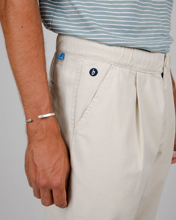 Brava fabrics Chino Comfort Sand En oferta