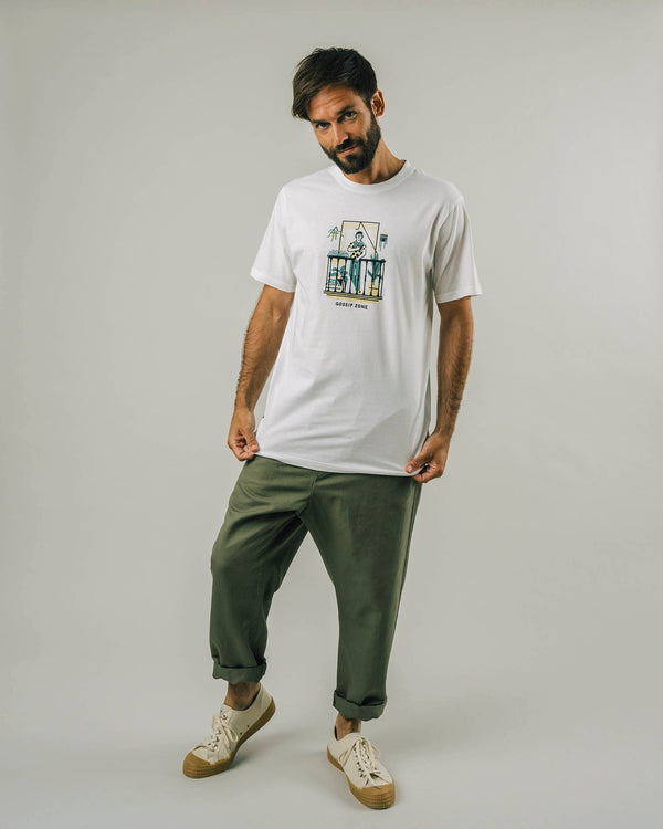 Brava fabrics Roda x Brava Gossip Zone T-Shirt Devoluciones gratuitas