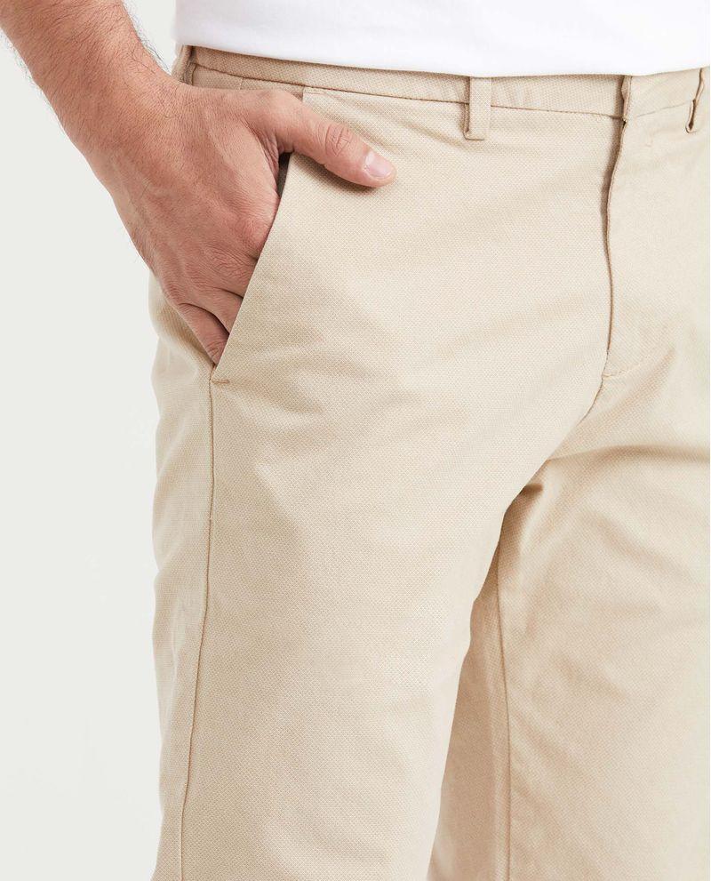 Chevignon Pantalón Tipo Chino Regular Fit Bota Slim para Hombre Tienda