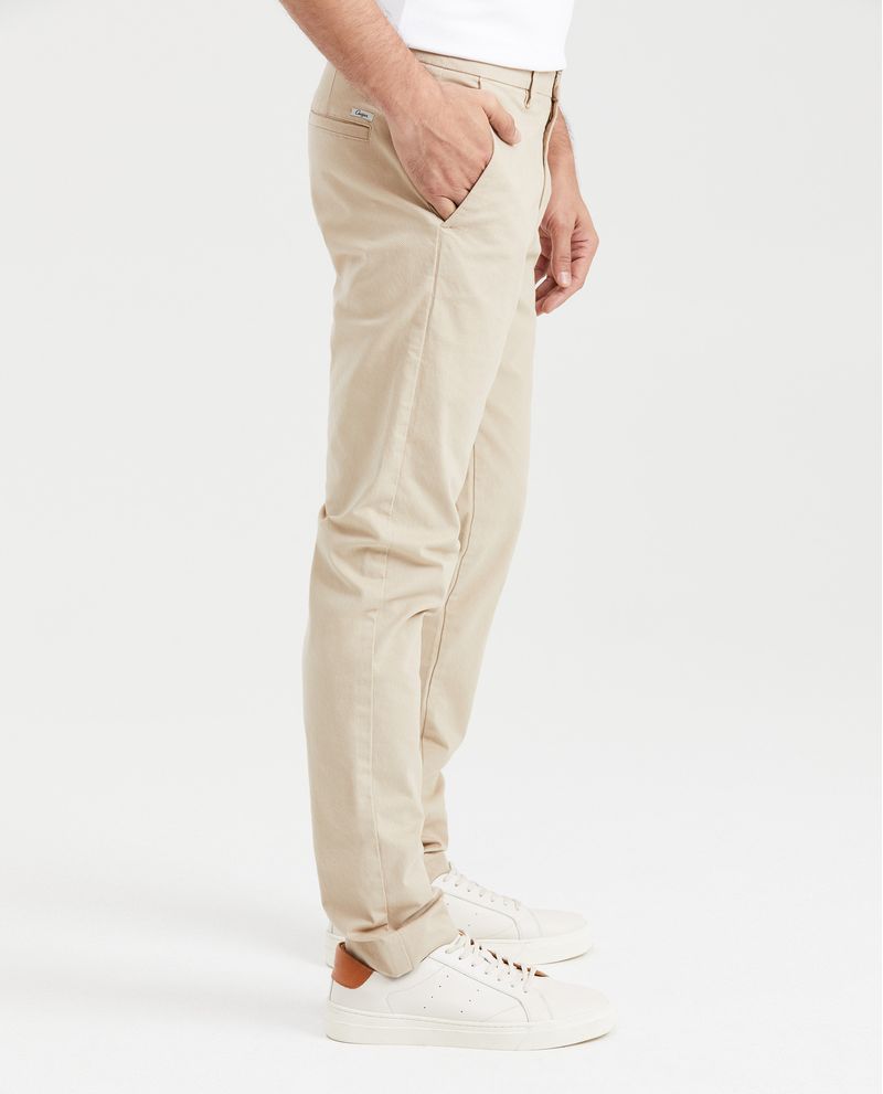 Chevignon Pantalón Tipo Chino Regular Fit Bota Slim para Hombre Tienda