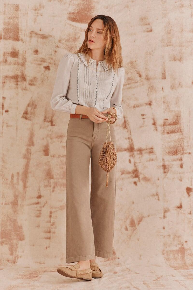 Cortefiel Cora. Camisa cuello festoneado Tienda
