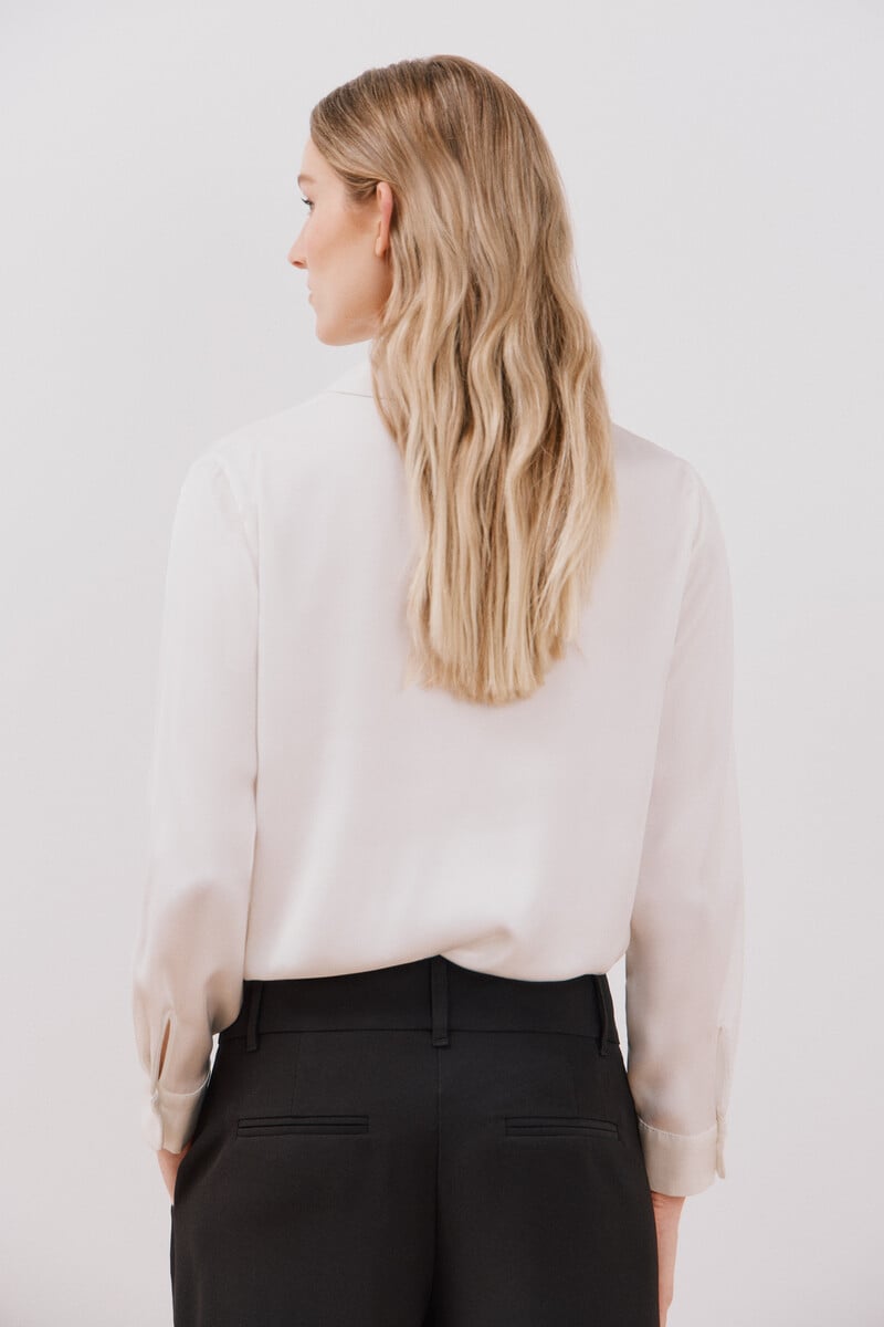 Cortefiel Blusa satinada manga larga Mejor oferta