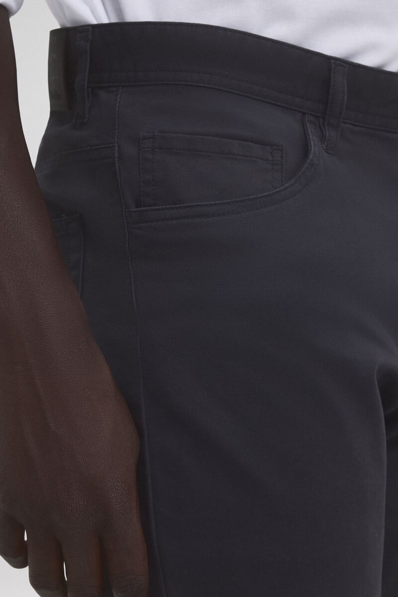 Cortefiel Pantalón 5 bolsillos slim fit Última moda