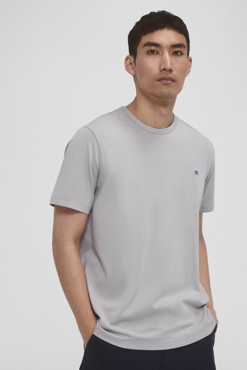 Cortefiel Camiseta básica En oferta