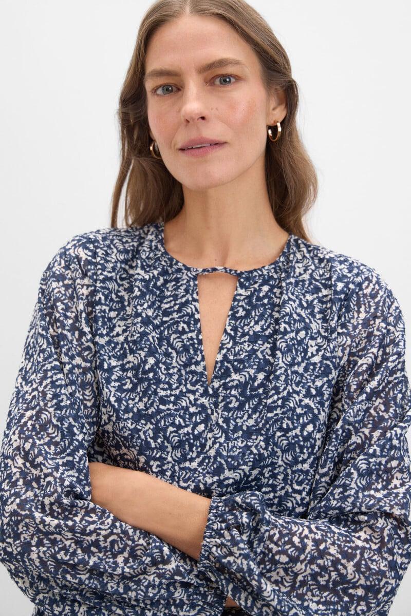 Cortefiel Blusa tejido textura 2025