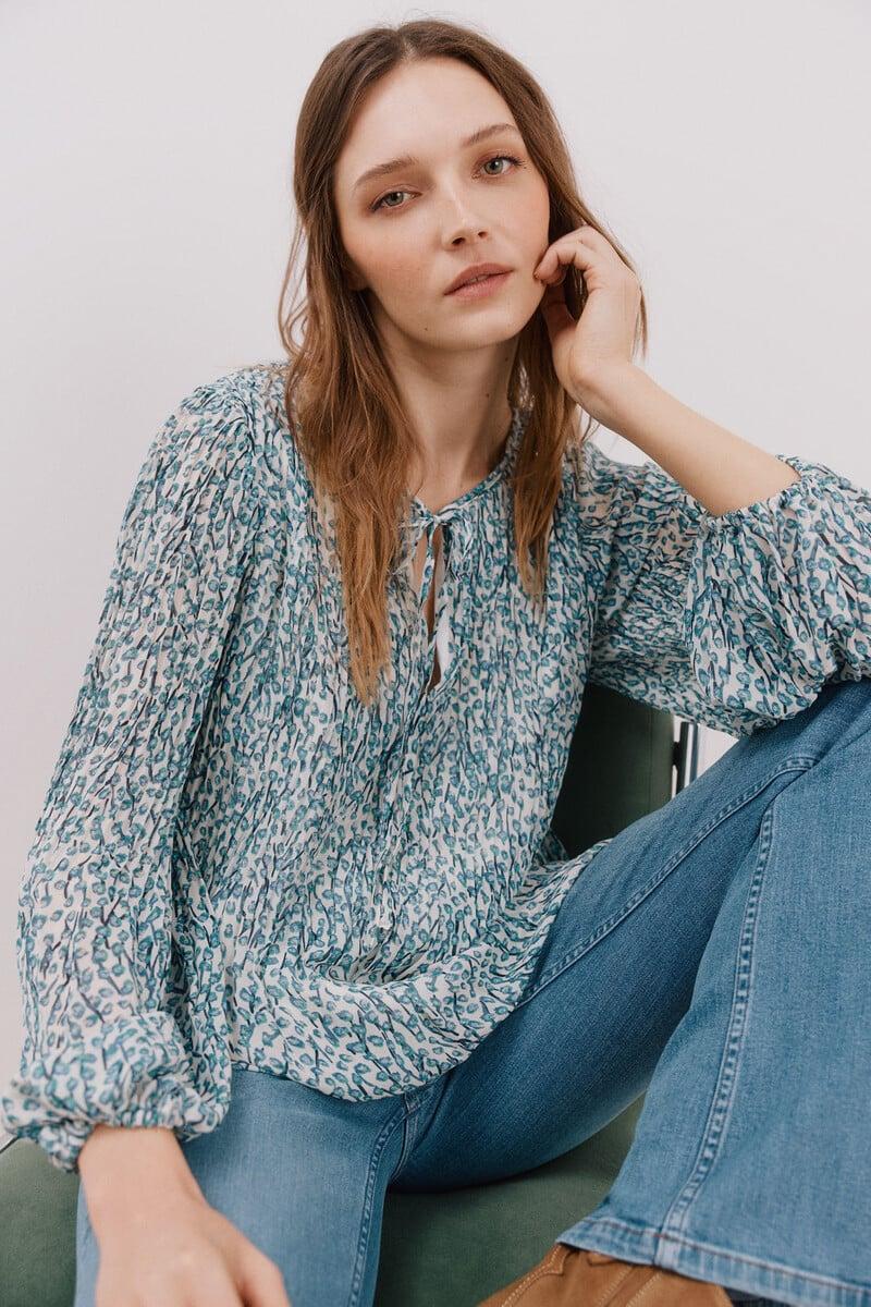 Cortefiel Blusa plisada escote pico