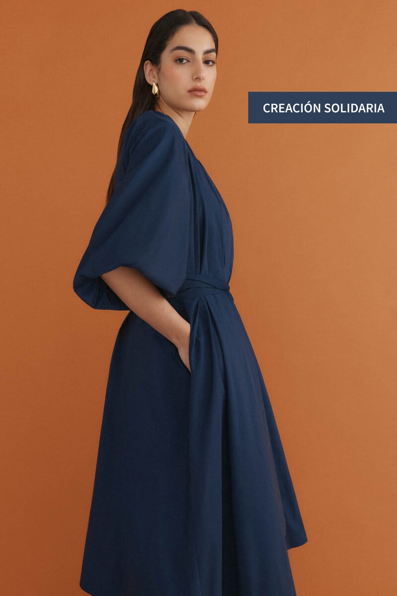 Cortefiel Capa solidaria "By Women By Pedro del Hierro" 2025