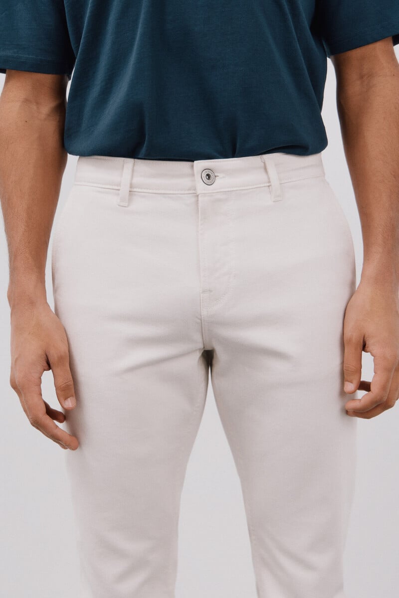 Cortefiel Pantalón 5 bolsillos color regular fit En línea