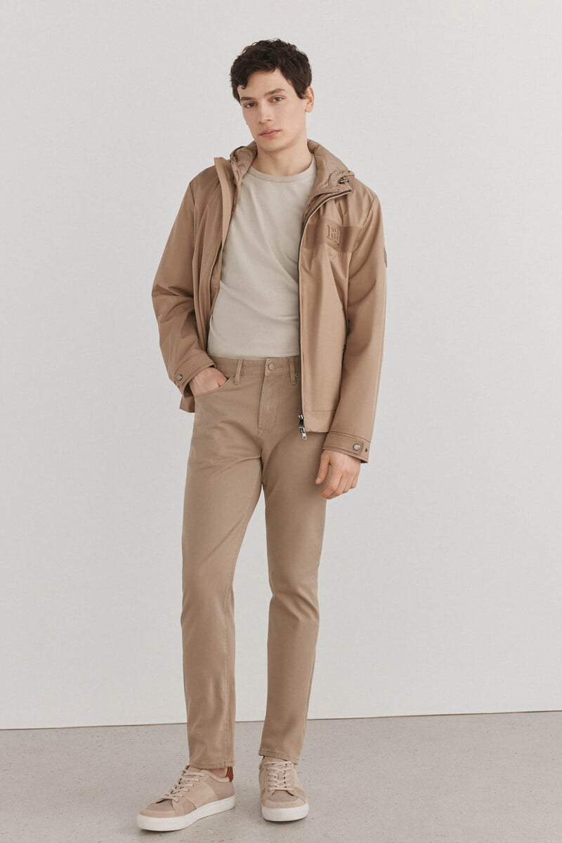 Cortefiel Pantalón 5 bolsillos color premium flex slim fit En oferta