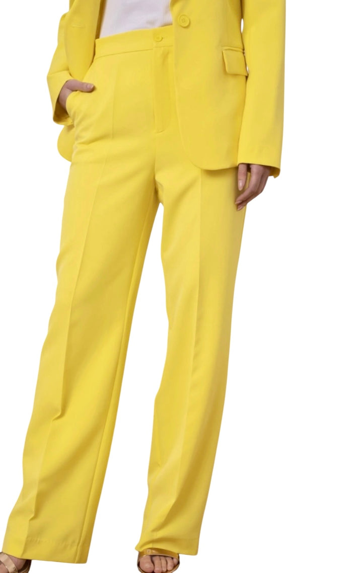 jolie jolie Pantalón traje amarillo Descuento