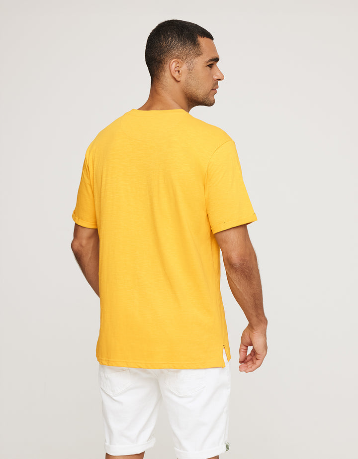 koala bay Camiseta Manga Corta Amarillo - Button En oferta