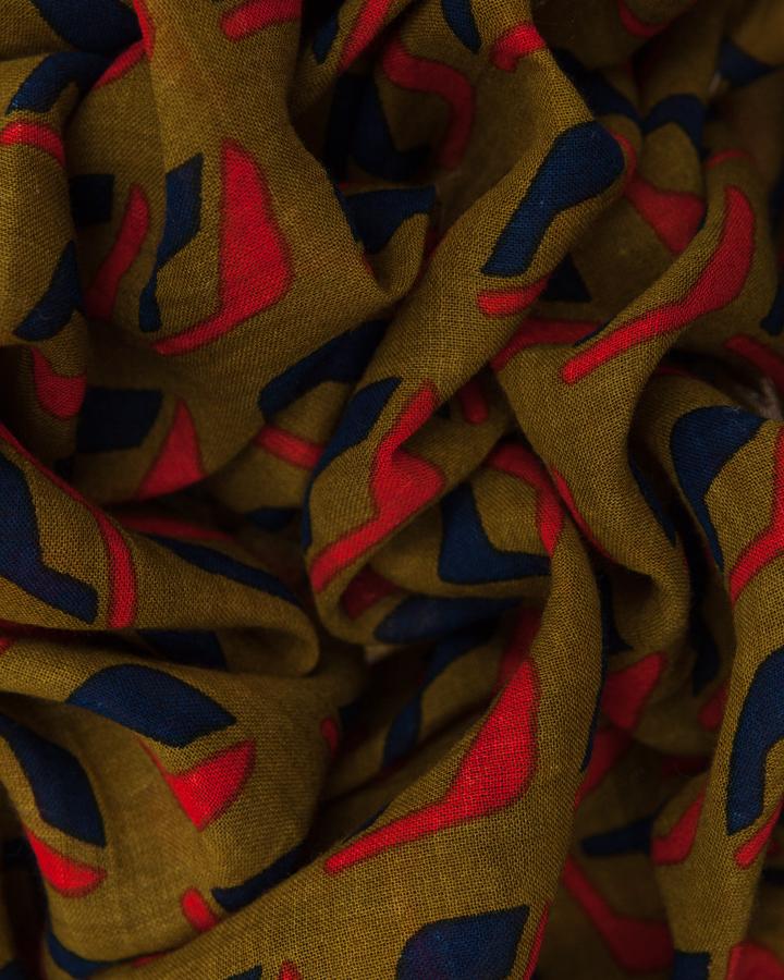 lovat & green CARPET OLIVE - LOVAT&GREEN SS’ 18 Scarves Collection En línea