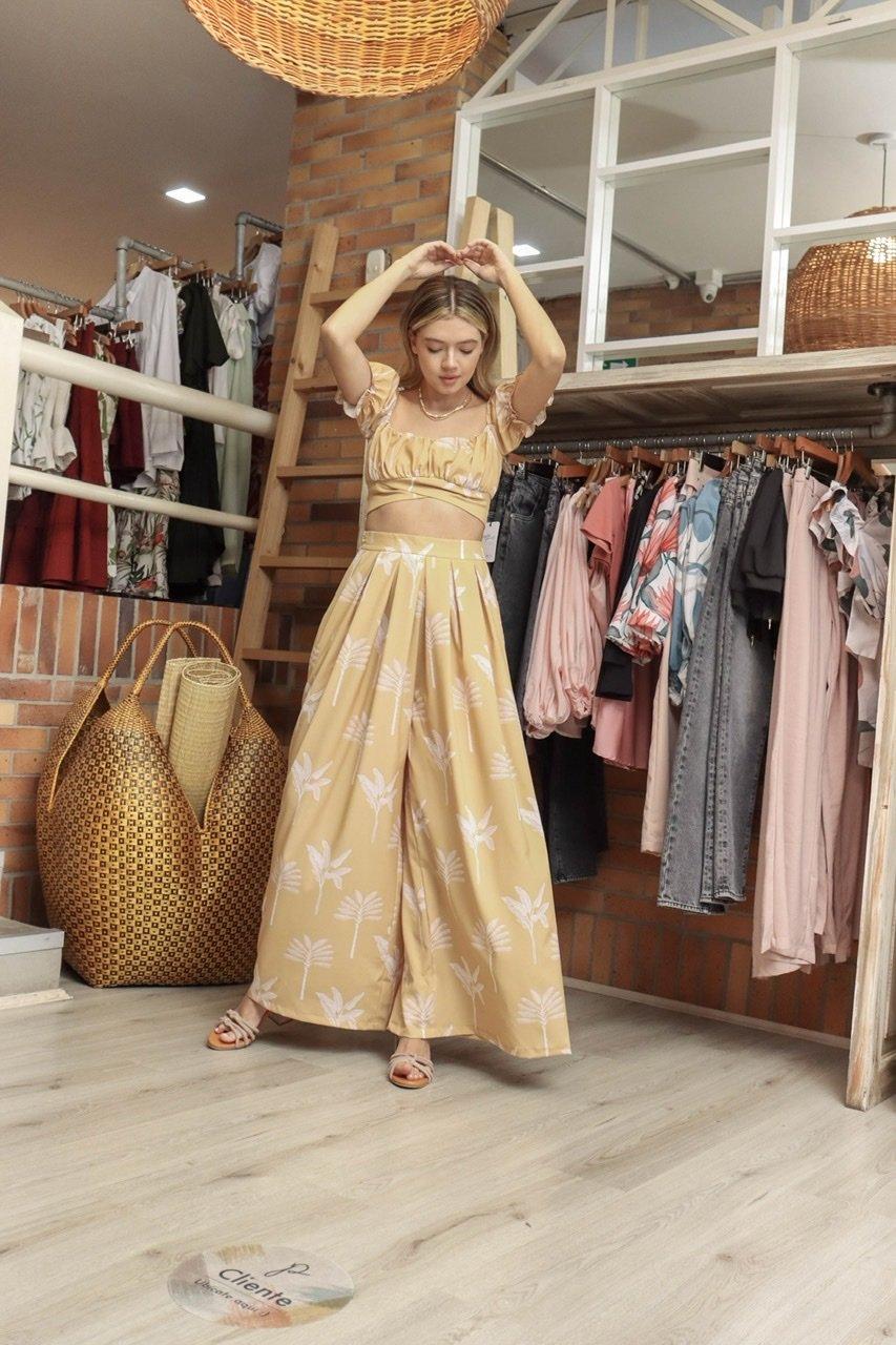 pepita pérez Crop top Carlota 2025