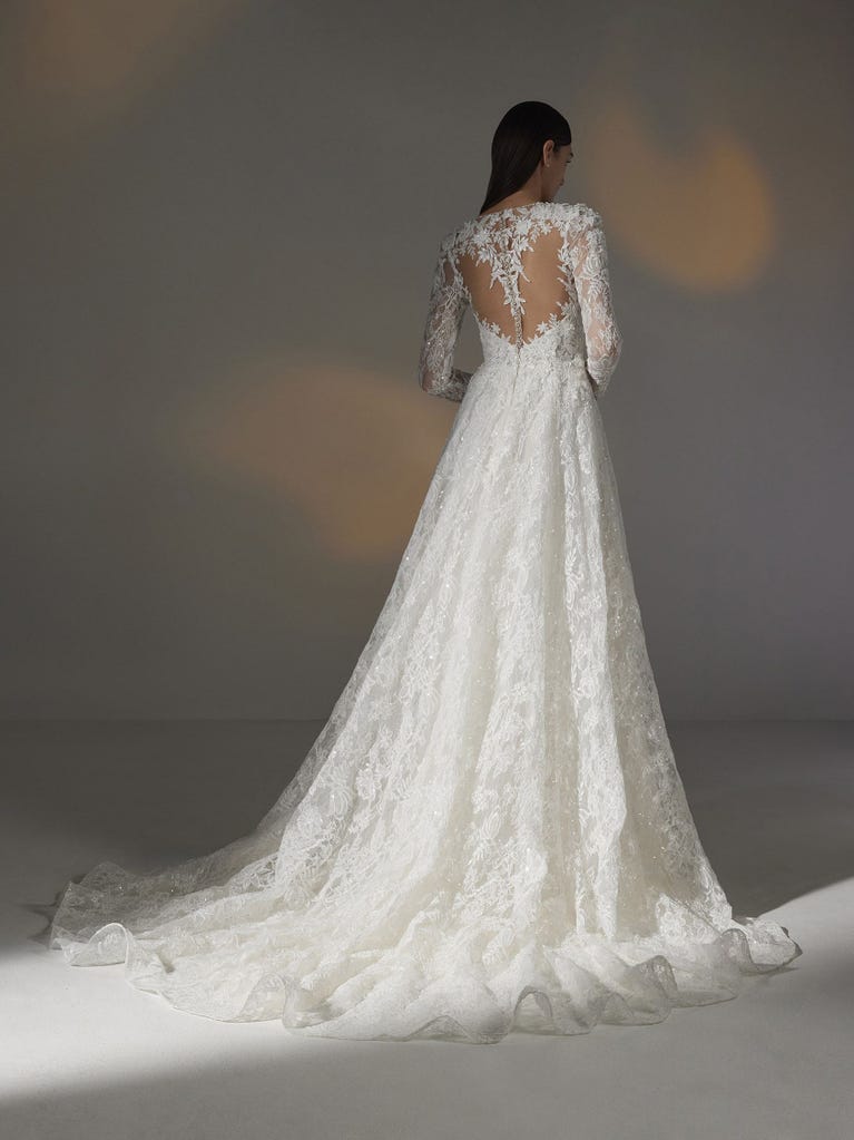 pronovias AMERI | Vestido de novia corte en a con escote de pico En oferta