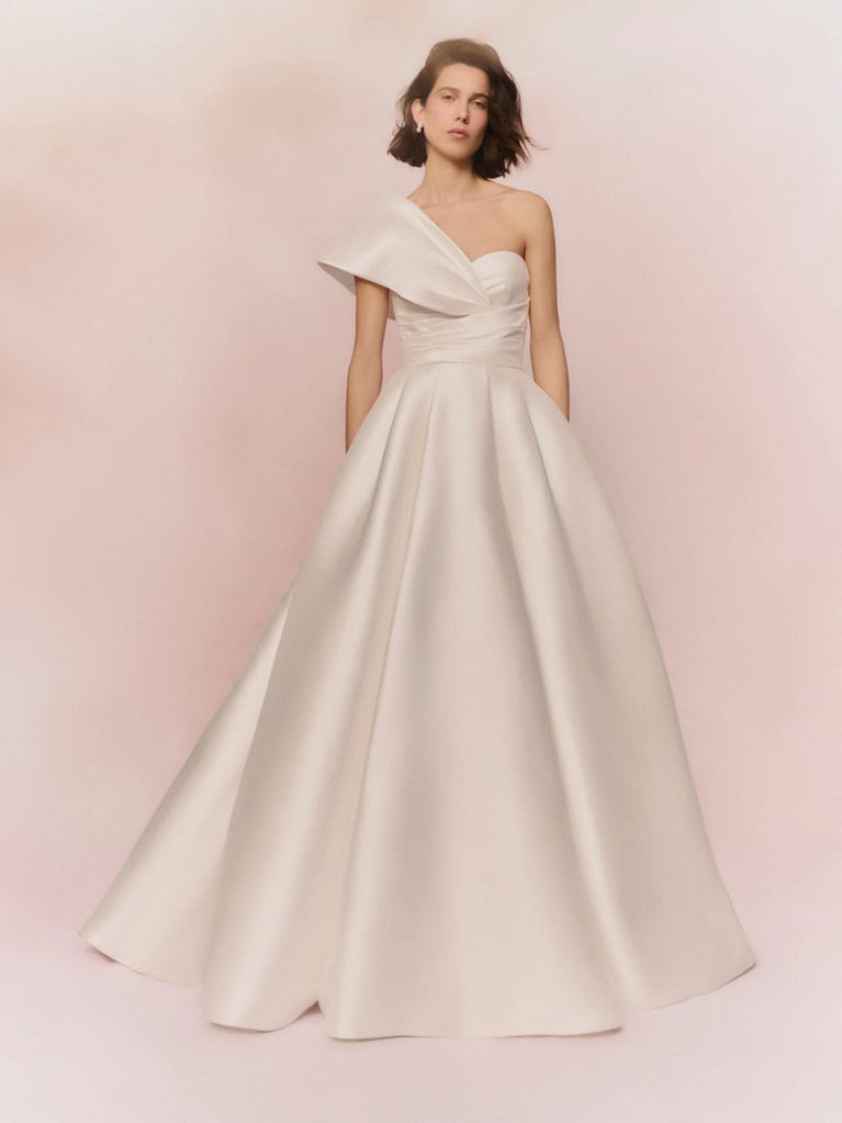 pronovias Vestido de novia con corte princesa y manga corta | Pronovias Rebajas
