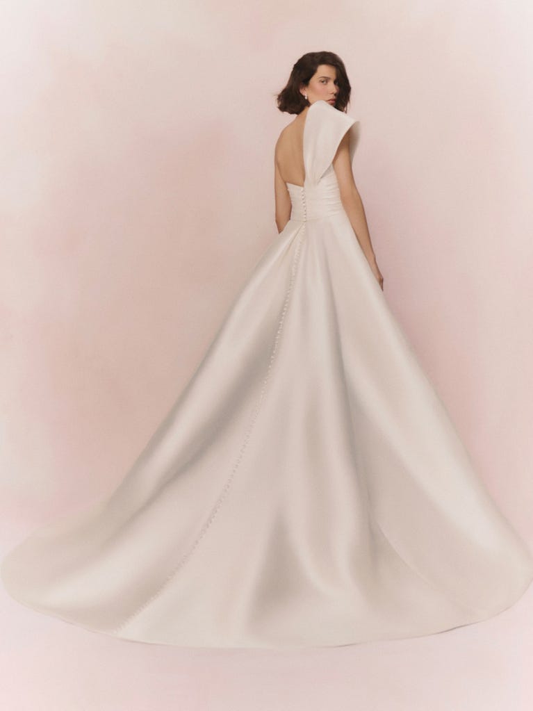 pronovias Vestido de novia con corte princesa y manga corta | Pronovias Rebajas