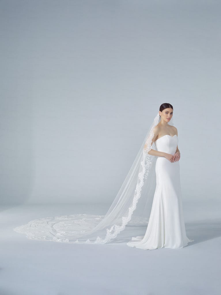 pronovias V-LA40 Envío gratis