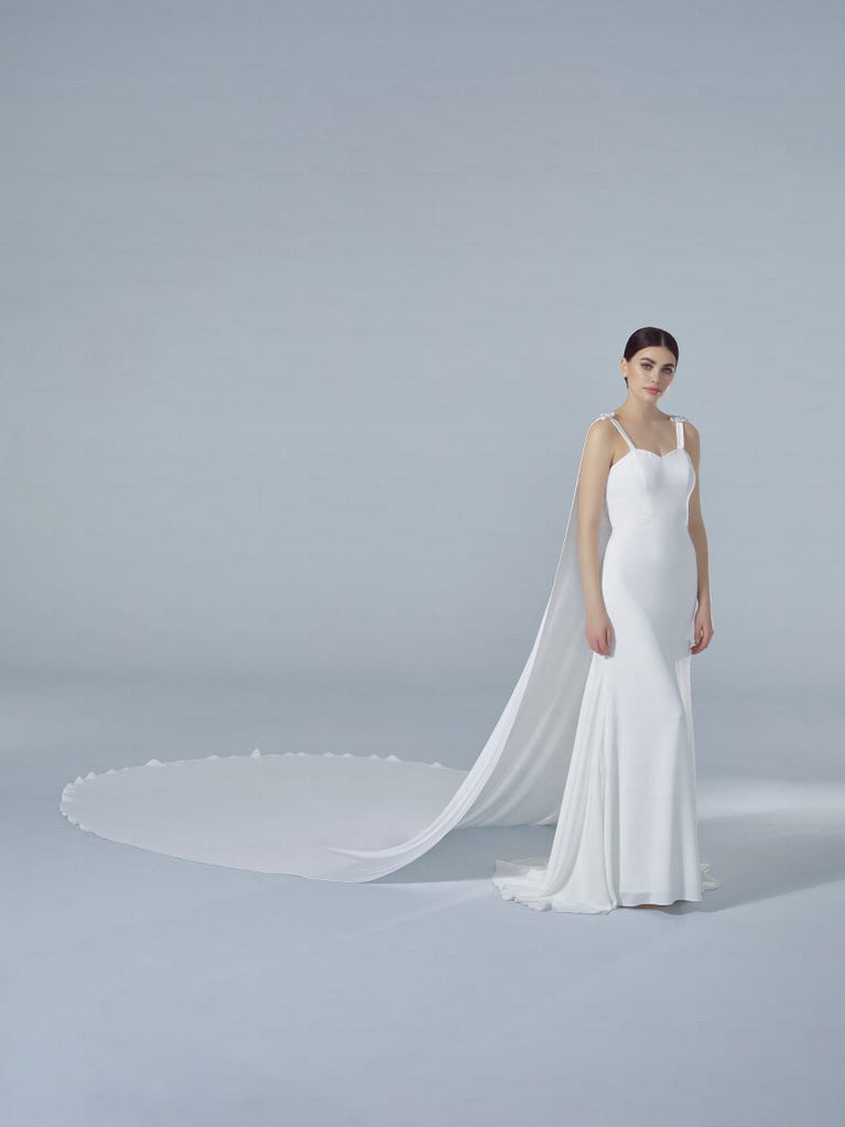 pronovias CAPE-LA19 Ahorra y exporta