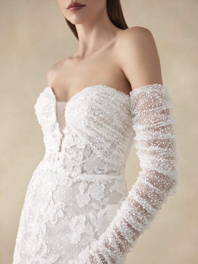 pronovias OAKLEY SLEEVES Última moda