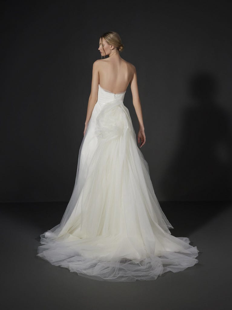 pronovias NIELS | Vestido de novia fit & flare palabra de honor | Vera Wang Bride Últimos 3 días