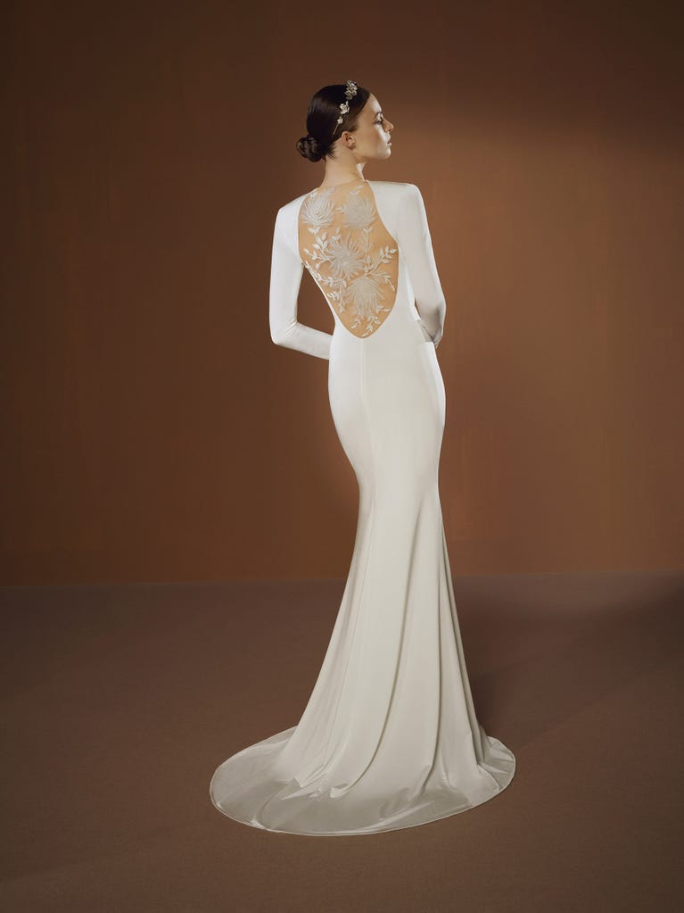 pronovias HEDY | Vestido de novia sirena con escote de pico | Pronovias Últimos 2 días