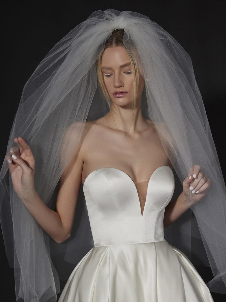 pronovias MATIS | Vestido de novia princesa | Vera Wang Bride Liquidación