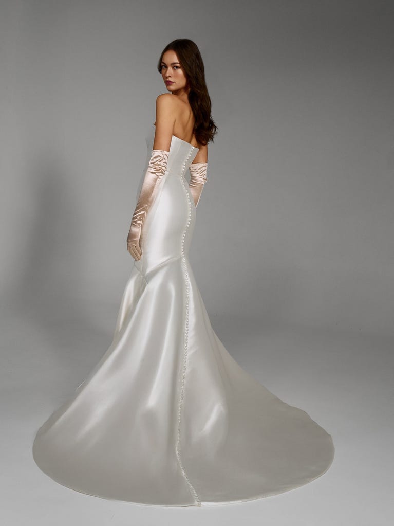 pronovias Vestido de novia en Mikado corte sirena sin tirantes | Pronovias Últimos 2 días
