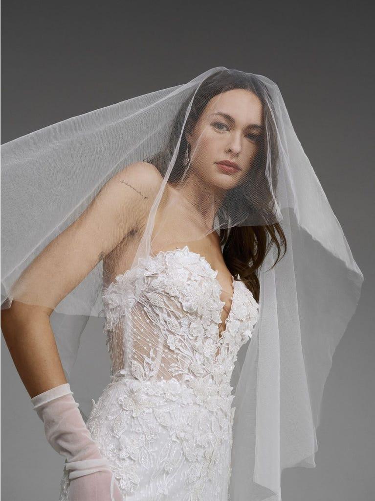 pronovias Vestido de novia corte sirena y escote corazón | Pronovias Superdescuento