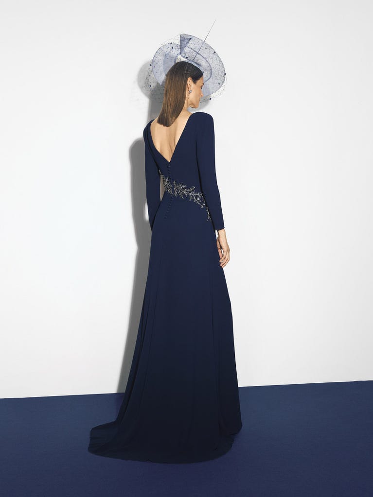 pronovias SINENSIS | Vestido de fiesta corte en a con escote barco | Pronovias Ahorra y exporta