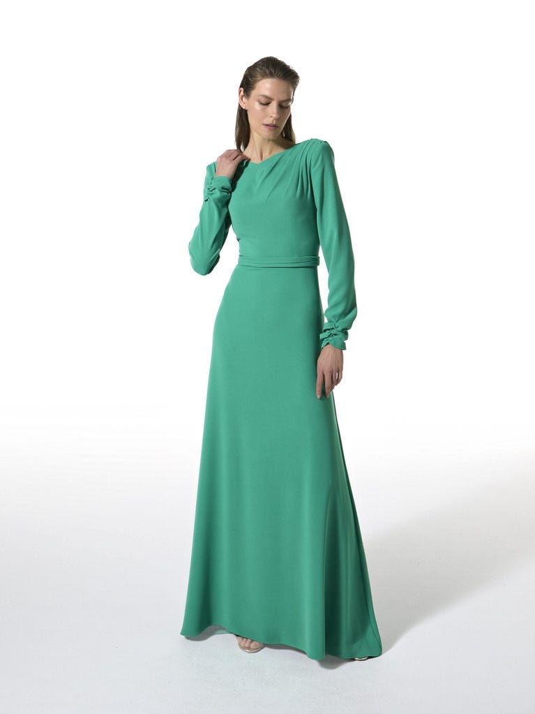 pronovias Drape 2429 | Vestido de fiesta corte en a con escote de pico | Pronovias Ofertas de temporada