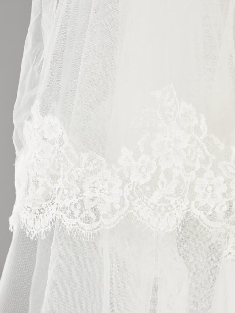 pronovias V-2217 Grandes ahorros