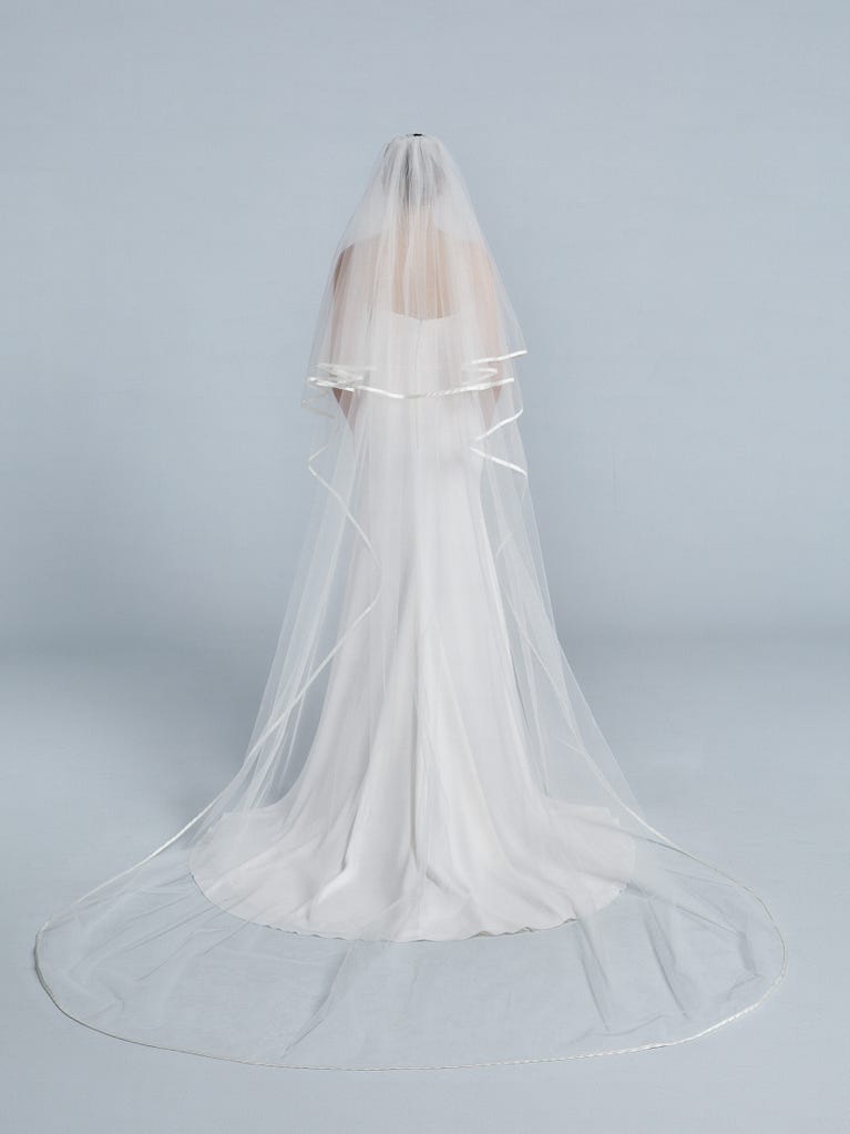 pronovias V-3355 Devoluciones gratuitas