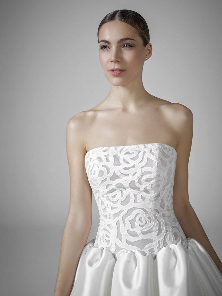 pronovias BOURGEON | Vestido de novia princesa palabra de honor | Pronovias Ventas relámpago