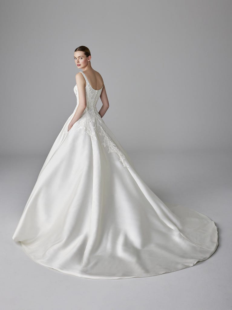 pronovias DALIDA | Vestido de novia princesa con escote redondo | Pronovias Descuento