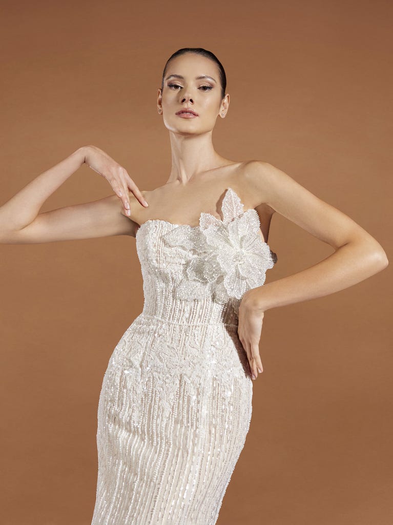 pronovias VANNIE | Vestido de novia con palabra de honor | Pronovias Limitado a 3 días