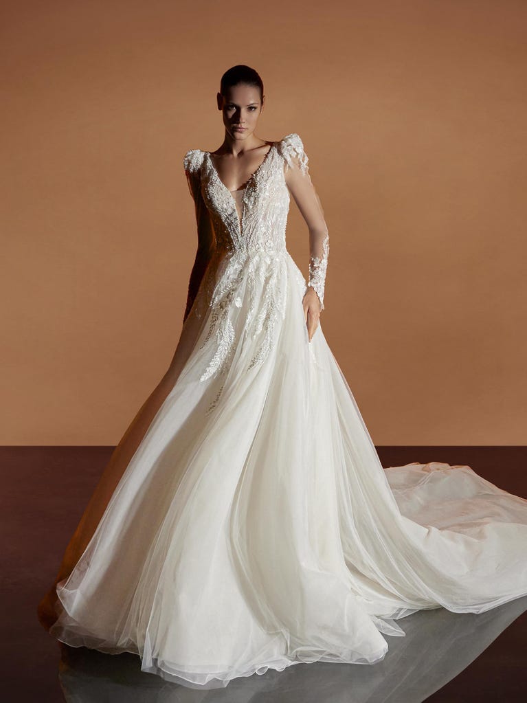 pronovias ISHANI | Vestido de novia corte en a con escote de pico | Pronovias En oferta