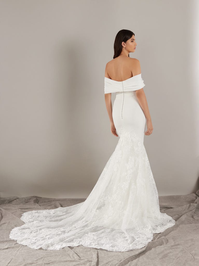 pronovias RYKE | Vestido de novia sirena | Pronovias Rebajas de fin de temporada
