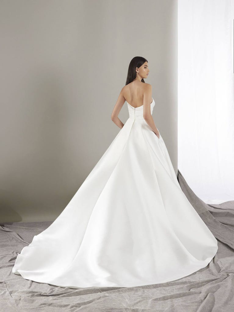 pronovias KEONI | Vestido de novia princesa con palabra de honor | Pronovias Descuento