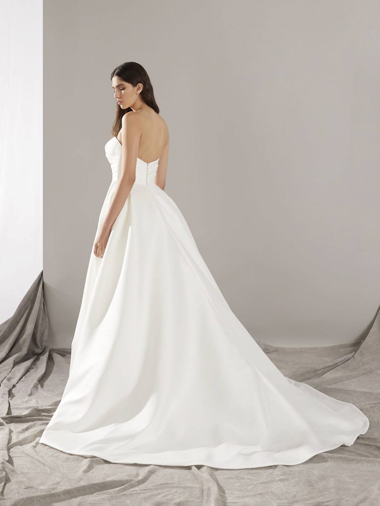 pronovias ONARY | Vestido de novia corte en a | Pronovias Superdescuento