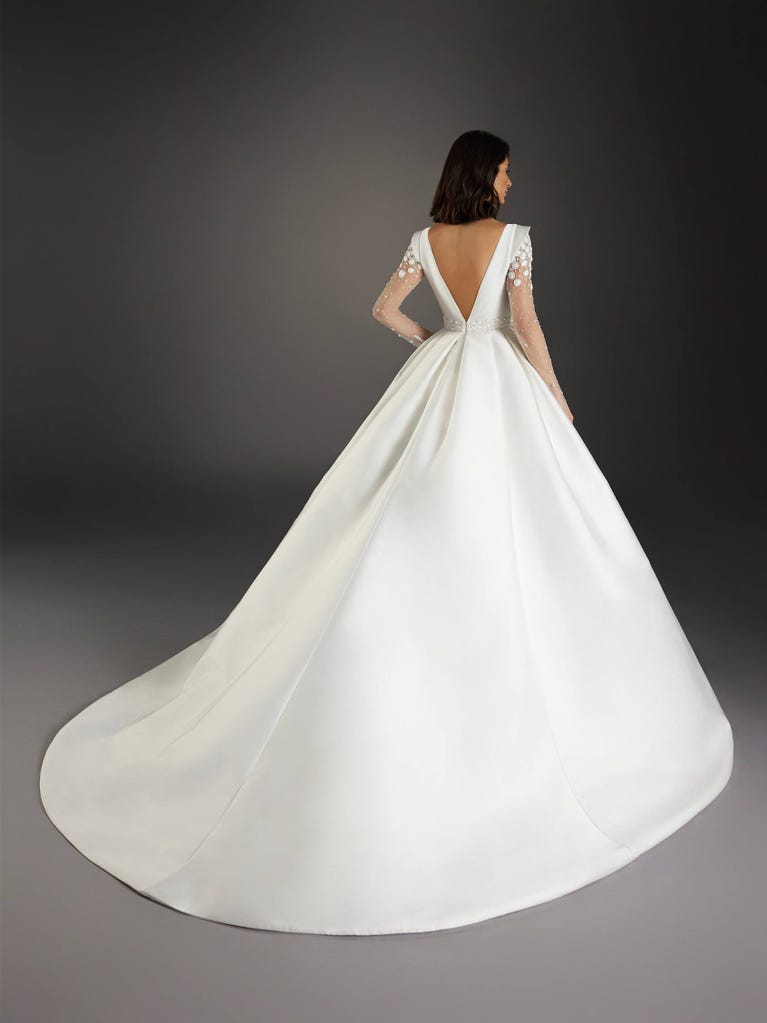 pronovias LICEU | Vestido de novia princesa con escote barco | Pronovias Ahorra y exporta