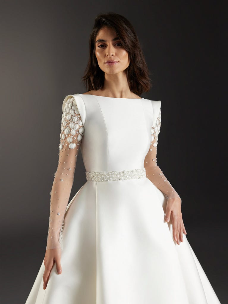 pronovias LICEU | Vestido de novia princesa con escote barco | Pronovias Ahorra y exporta
