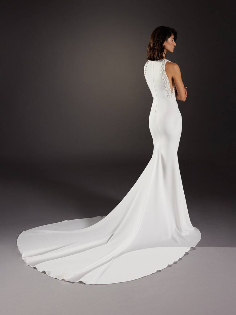 pronovias FONT | Vestido de novia sirena con cuello halter | Pronovias Ofertas especiales