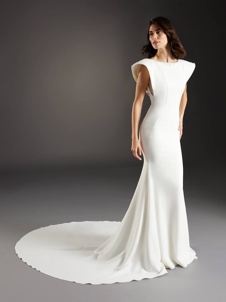 pronovias RAJOLA | Vestido de novia sirena con escote barco | Pronovias Precio ultrabajo