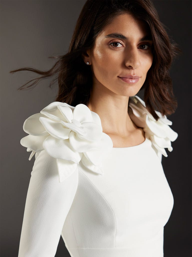 pronovias MIES | Vestido de novia corte en a con escote barco | Pronovias Devoluciones gratuitas