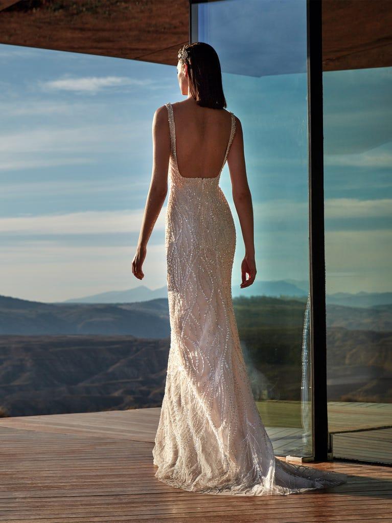 pronovias RHODIUM | Vestido de novia recto con escote cuadrado | Pronovias Venta caliente