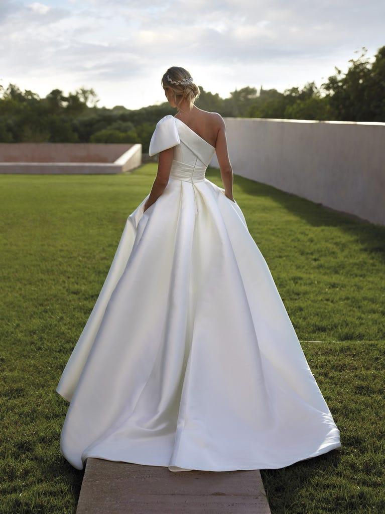 pronovias NICOSIA | Vestido de novia princesa | Pronovias Promoción por tiempo limitado