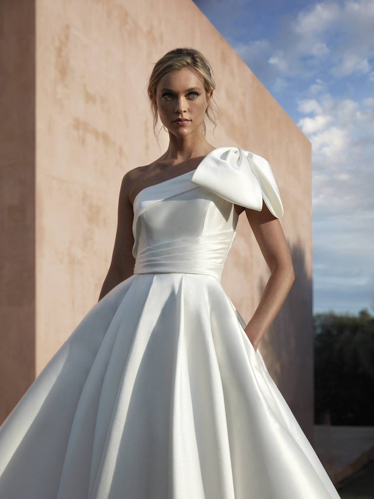 pronovias NICOSIA | Vestido de novia princesa | Pronovias Promoción por tiempo limitado
