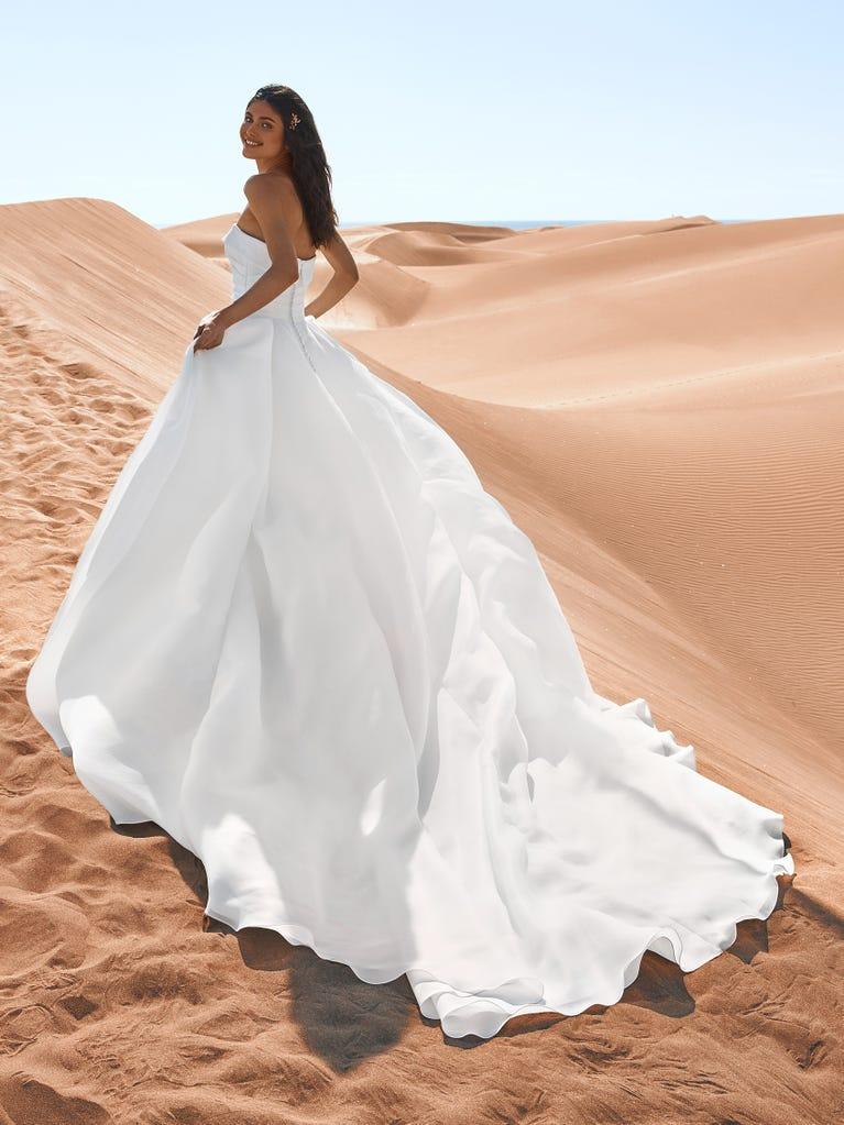 pronovias GEIRANGER | Vestido de novia princesa con escote corazón | PRONOVIAS Rebajas baratas